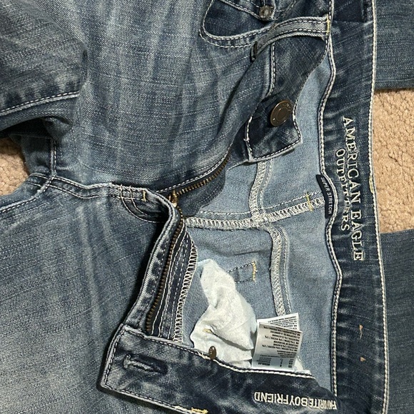 American Eagle jeans - Picture 3 of 4